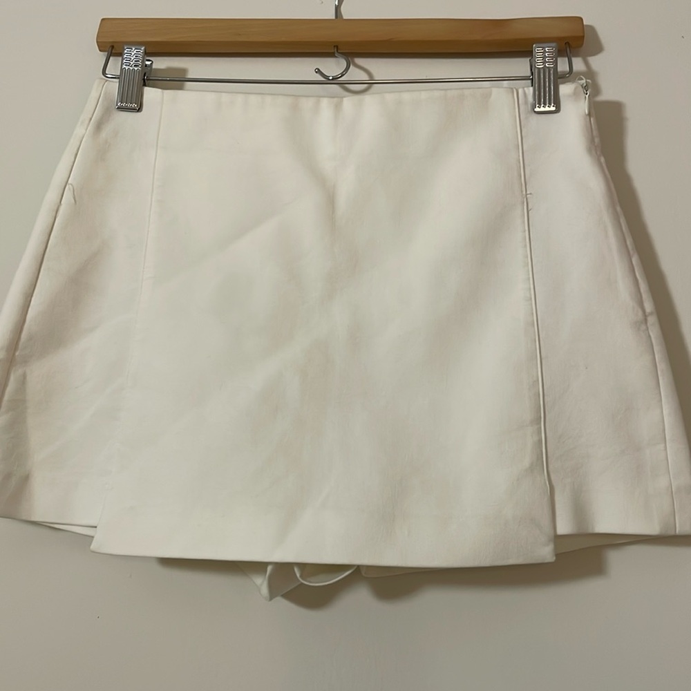 White Zara Skort